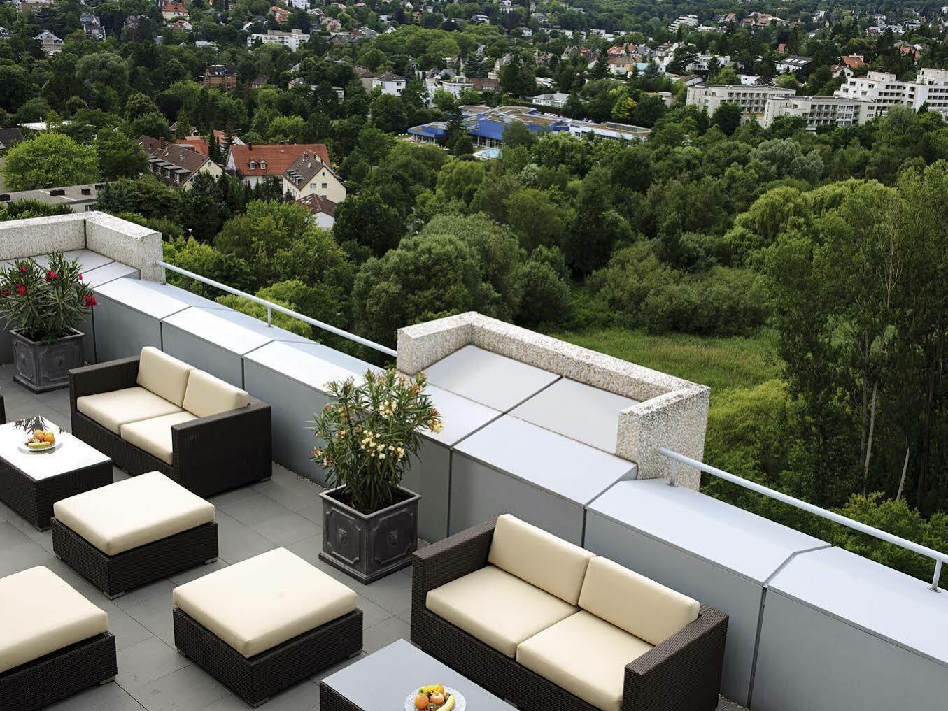 Nh Wiesbaden Exteriör bild
